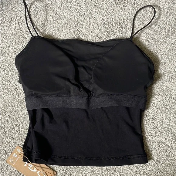 NWT | OGL Brami Black Fitted Sleeveless Crop Camisole w/Built in Bra - Picture 8 of 14